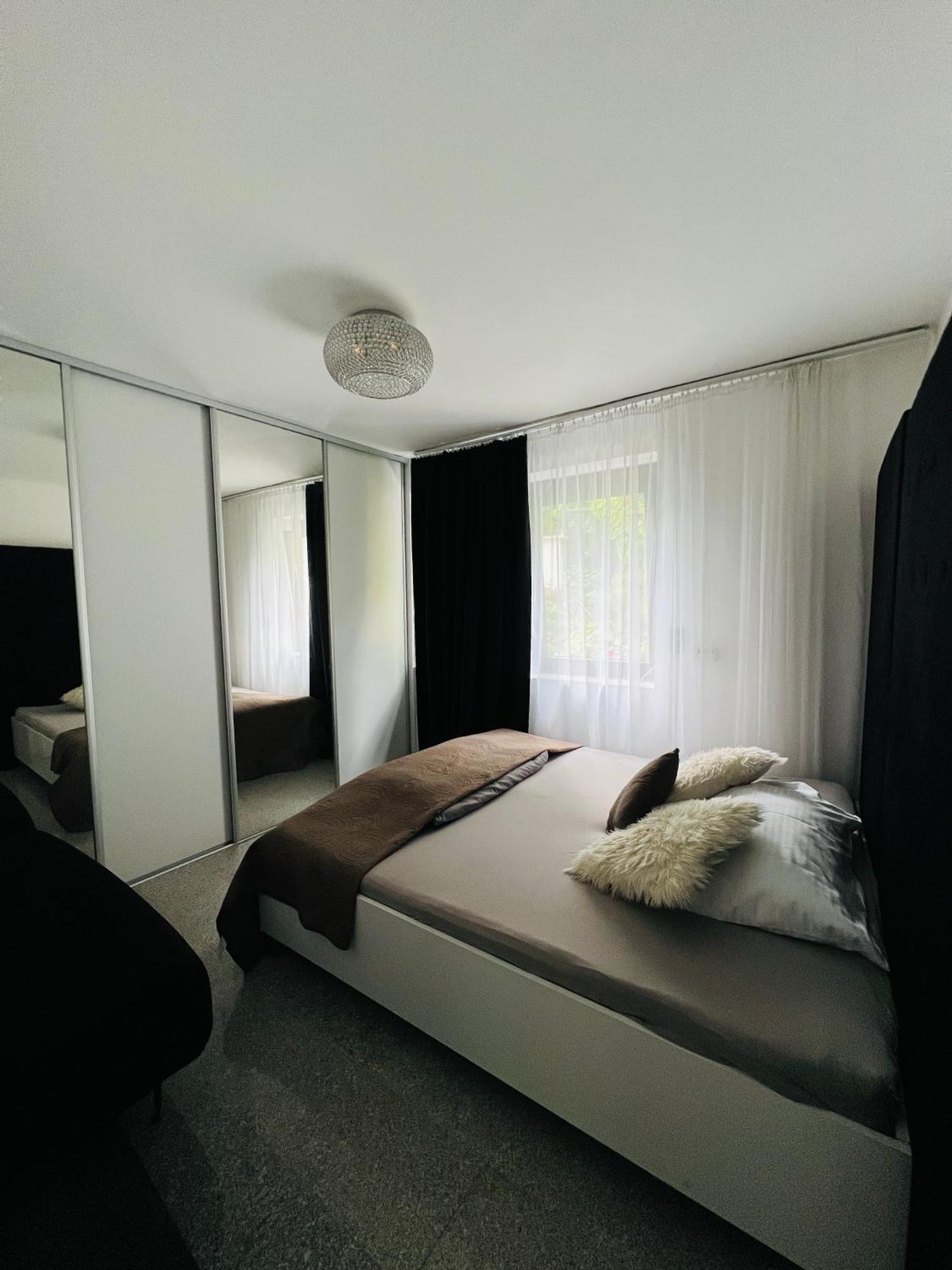 Koliba Apartments Братислава Екстер'єр фото